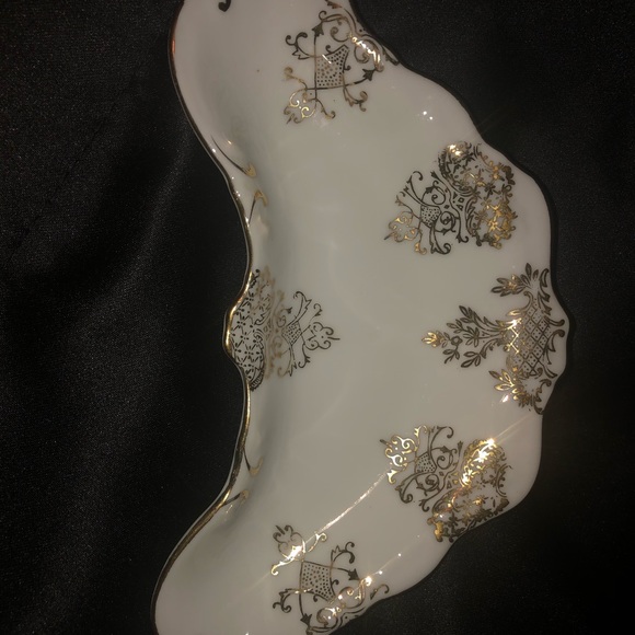 Vintage Trinkets - Picture 3 of 12